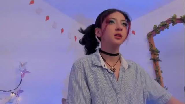 Image 7 of bonniecute_ Stream on Chaturbate on 1 month ago