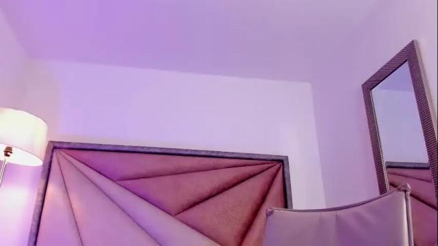 Image 3 of bonniecute_ Stream on Chaturbate on 1 month ago