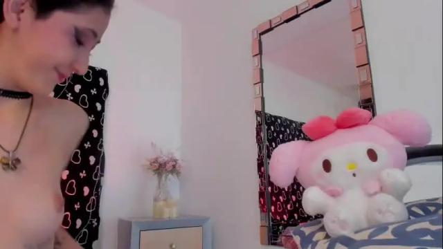 Image 6 of bonniecute_ Stream on Chaturbate on 26 days ago
