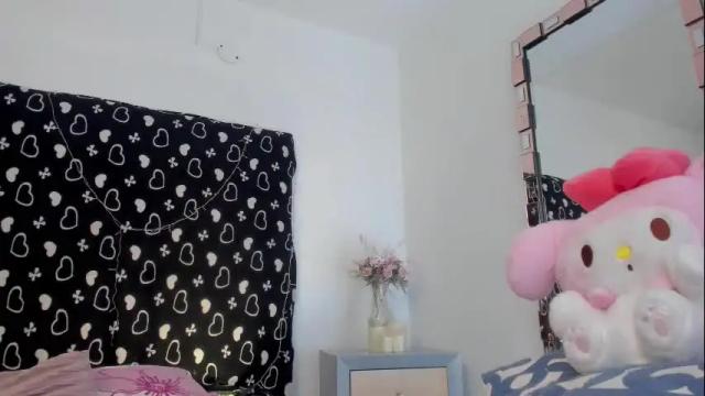 Image 7 of bonniecute_ Stream on Chaturbate on 26 days ago
