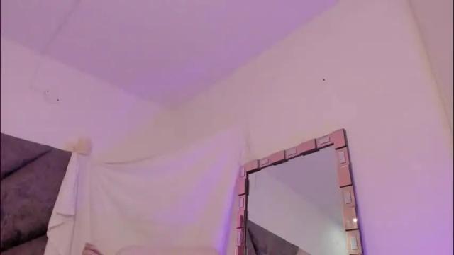 Image 11 of bonniecute_ Stream on Chaturbate on 2 months ago