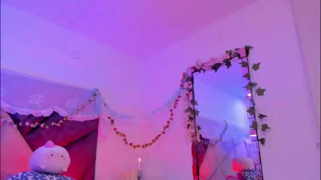 Image 2 of bonniecute_ Stream on Chaturbate on 2 months ago