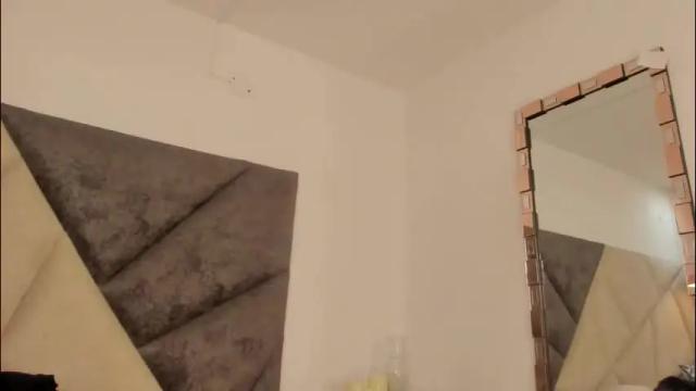 Image 2 of bonniecute_ Stream on Chaturbate on 1 month ago