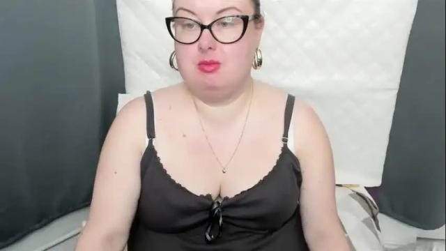 Image 4 of bonnieshining Stream on Chaturbate on 1 month ago