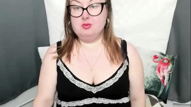 Image 4 of bonnieshining Stream on Chaturbate on 1 month ago