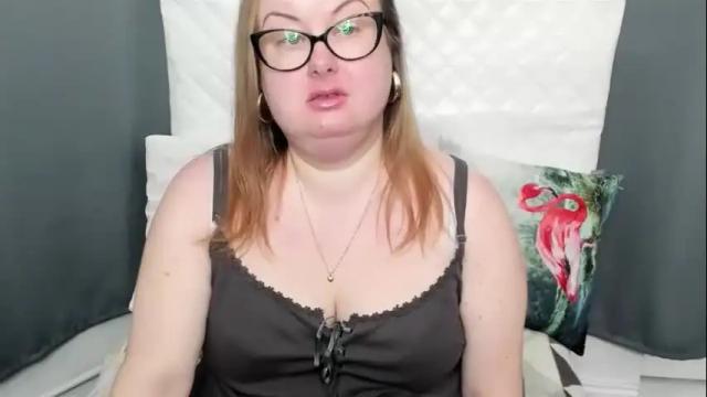 Image 3 of bonnieshining Stream on Chaturbate on 1 month ago