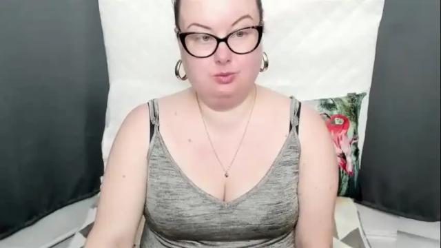 Image 4 of bonnieshining Stream on Chaturbate on 1 month ago