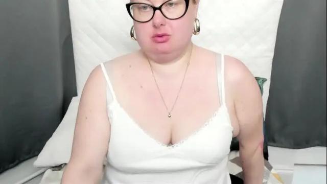 Image 11 of bonnieshining Stream on Chaturbate on 1 month ago