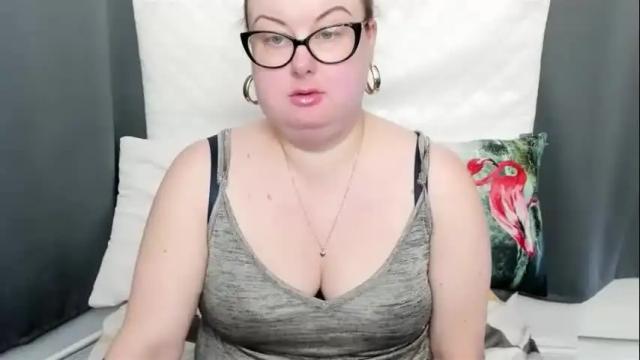 Image 4 of bonnieshining Stream on Chaturbate on 25 days ago
