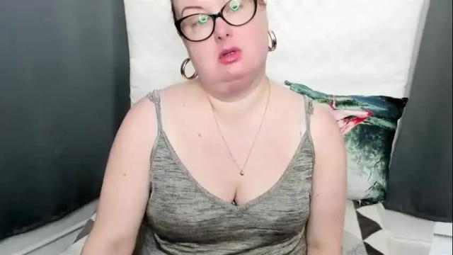 Image 10 of bonnieshining Stream on Chaturbate on 14 days ago