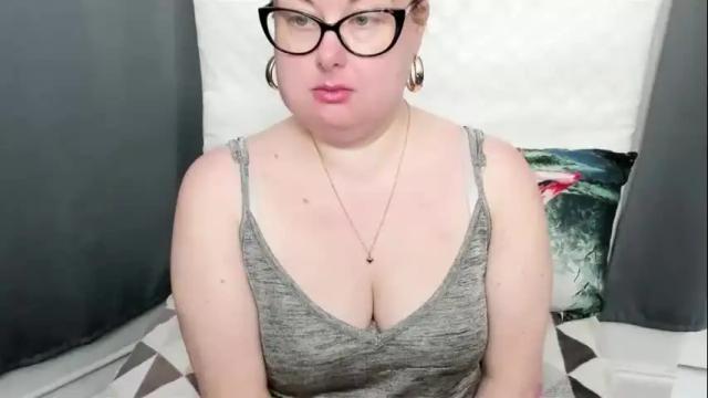 Image 12 of bonnieshining Stream on Chaturbate on 14 days ago