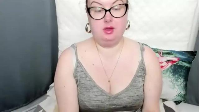 Image 12 of bonnieshining Stream on Chaturbate on 12 days ago