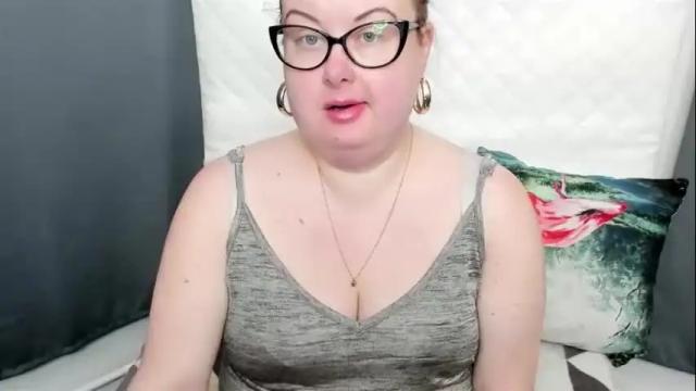 Image 2 of bonnieshining Stream on Chaturbate on 12 days ago