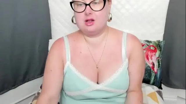 Thumbnail 1, bonnieshining's Stream at Chaturbate, 1 month ago