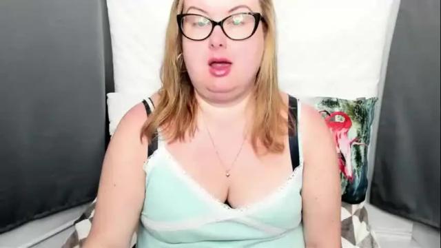 Image 4 of bonnieshining Stream on Chaturbate on 29 days ago