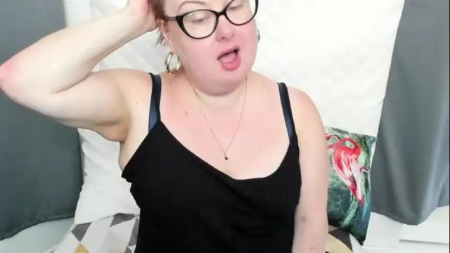 Image 3 of bonnieshining Stream on Chaturbate on 25 days ago