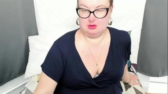 Image 11 of bonnieshining Stream on Chaturbate on 22 days ago