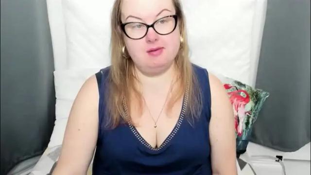 Image 2 of bonnieshining Stream on Chaturbate on 2 months ago