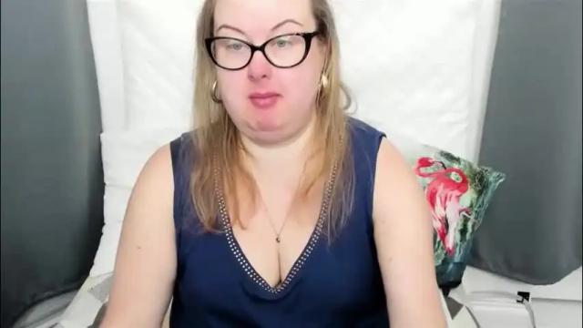 Image 4 of bonnieshining Stream on Chaturbate on 2 months ago