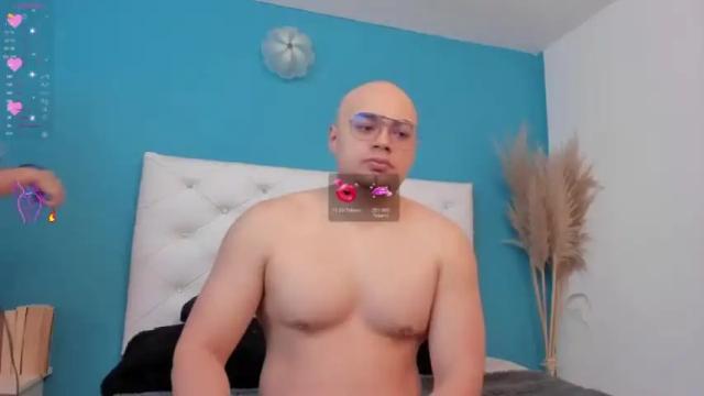 Image 2 of bonniie_and_clyde69 Stream on Chaturbate on 15 months ago