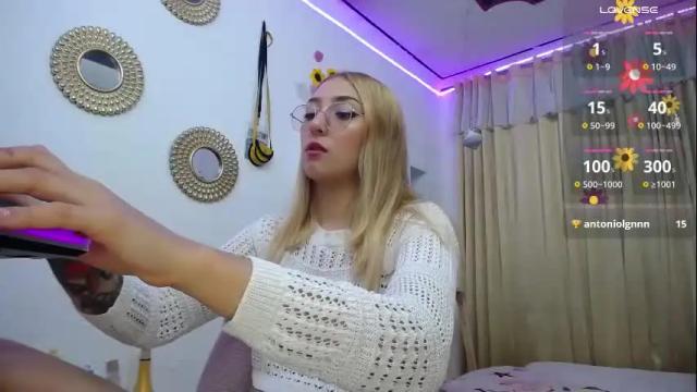 Thumbnail 3, bonny_clyde_xx_'s Stream at Chaturbate, 2 months ago