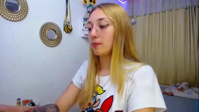 Image 6 of bonny_clyde_xx_ Stream on Chaturbate on 1 month ago