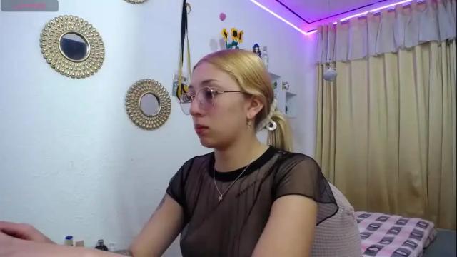 Image 7 of bonny_clyde_xx_ Stream on Chaturbate on 26 days ago