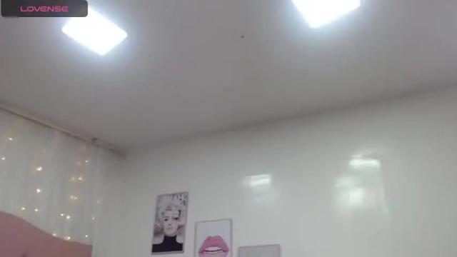 Image 3 of bonny_price Stream on Chaturbate on 20 months ago