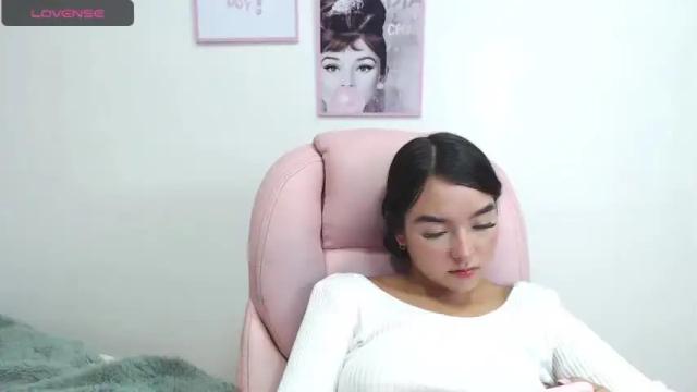 Image 3 of bonny_price Stream on Chaturbate on 20 months ago