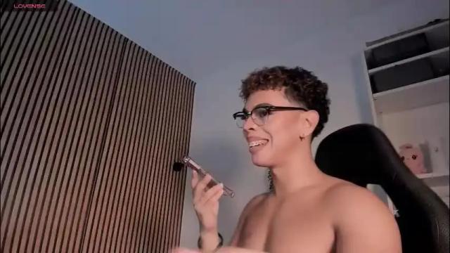 Thumbnail 3, bonny_shine599's Stream at Chaturbate, 1 month ago