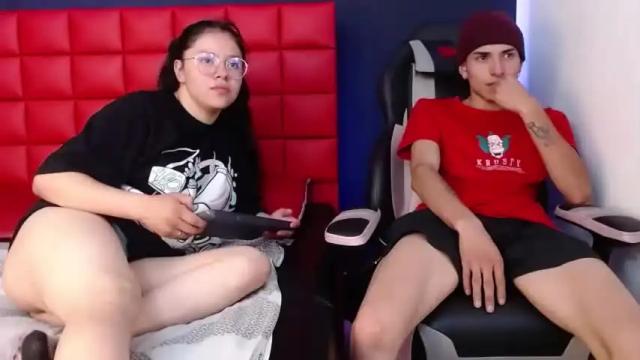 Thumbnail 1, bonnyandmahia_gh's Stream at Chaturbate, 18 months ago