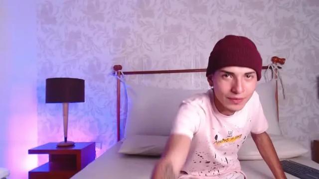 Thumbnail 2, bonnyandmahia_gh's Stream at Chaturbate, 18 months ago