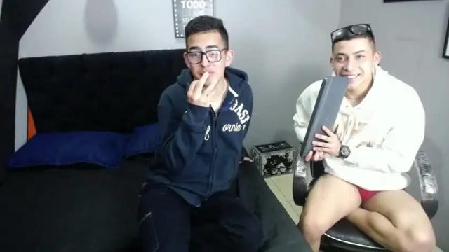 Image 3 of bony_klay Stream on Chaturbate on 25 months ago