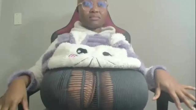 Image 3 of boobygoddessxxx Stream on Chaturbate on 1 month ago