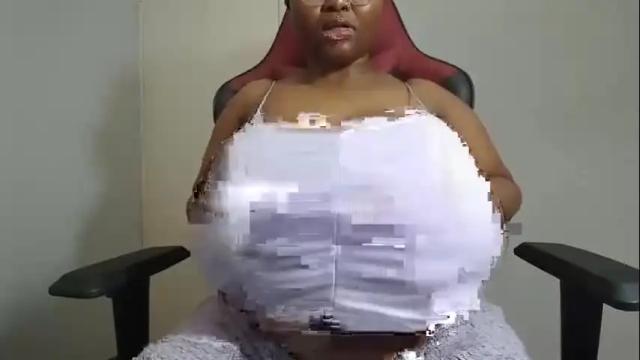 Image 4 of boobygoddessxxx Stream on Chaturbate on 28 days ago