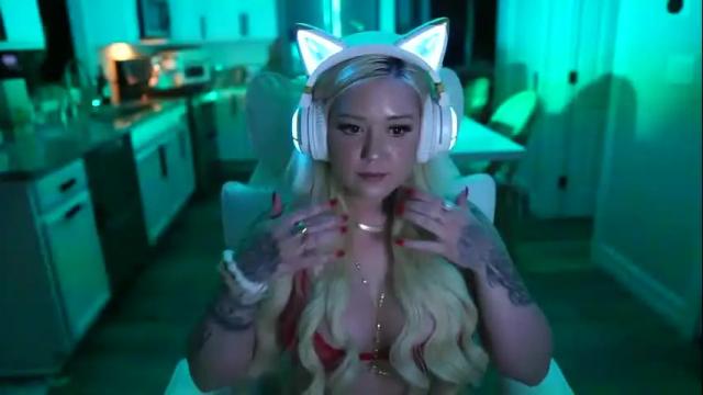 Image 12 of boobznbeer Stream on Chaturbate on 13 months ago