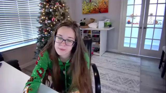 Image 11 of bookworm_baby Stream on Chaturbate on 19 months ago
