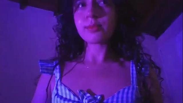 Image 11 of boomaria Stream on Chaturbate on 5 months ago