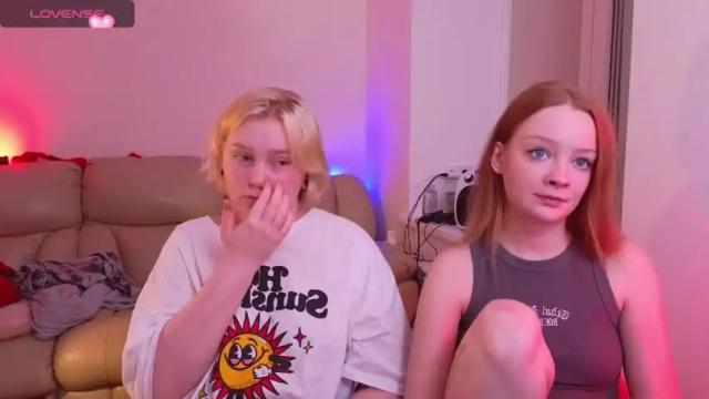 Image 12 of boooooom_ Stream on Chaturbate on 19 months ago