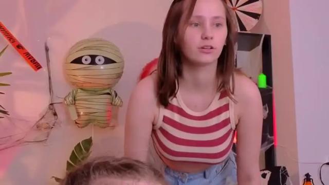 Image 7 of boooooom_ Stream on Chaturbate on 18 months ago