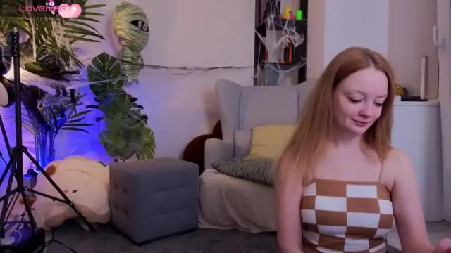 Image 2 of boooooom_ Stream on Chaturbate on 18 months ago