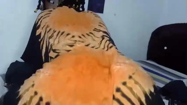Image 7 of bootyshawry Stream on Chaturbate on 22 months ago
