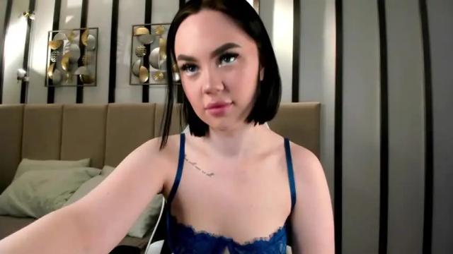 Image 12 of bootytrisha Stream on Chaturbate on 17 months ago