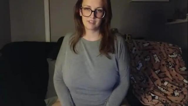 Image 10 of boredbustyhousewife Stream on Chaturbate on 1 month ago