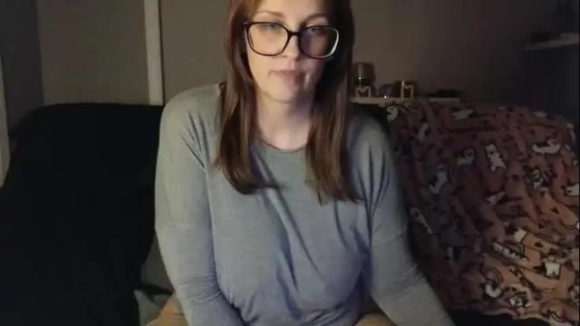 Image 7 of boredbustyhousewife Stream on Chaturbate on 1 month ago