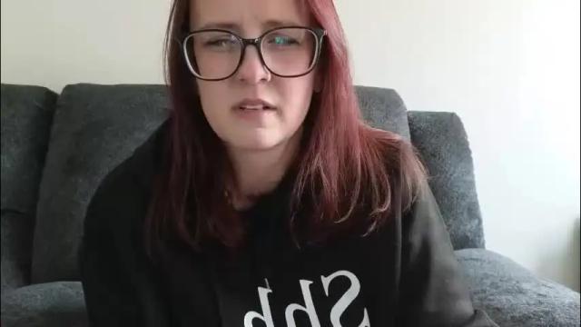 Image 3 of boredbustyhousewife Stream on Chaturbate on 3 days ago