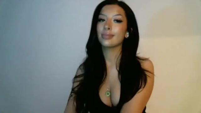 Image 6 of boricuamami377 Stream on Chaturbate on 16 months ago