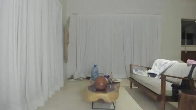 Image 10 of bossbratbimbo Stream on Chaturbate on 16 months ago