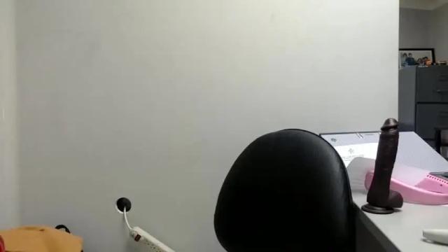 Image 10 of bosskathlyn Stream on Chaturbate on 17 months ago