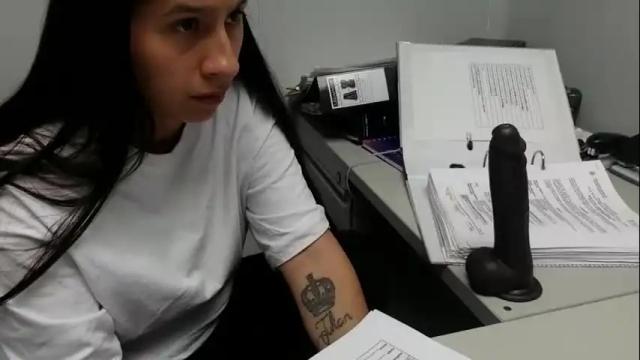 Image 4 of bosskathlyn Stream on Chaturbate on 15 months ago